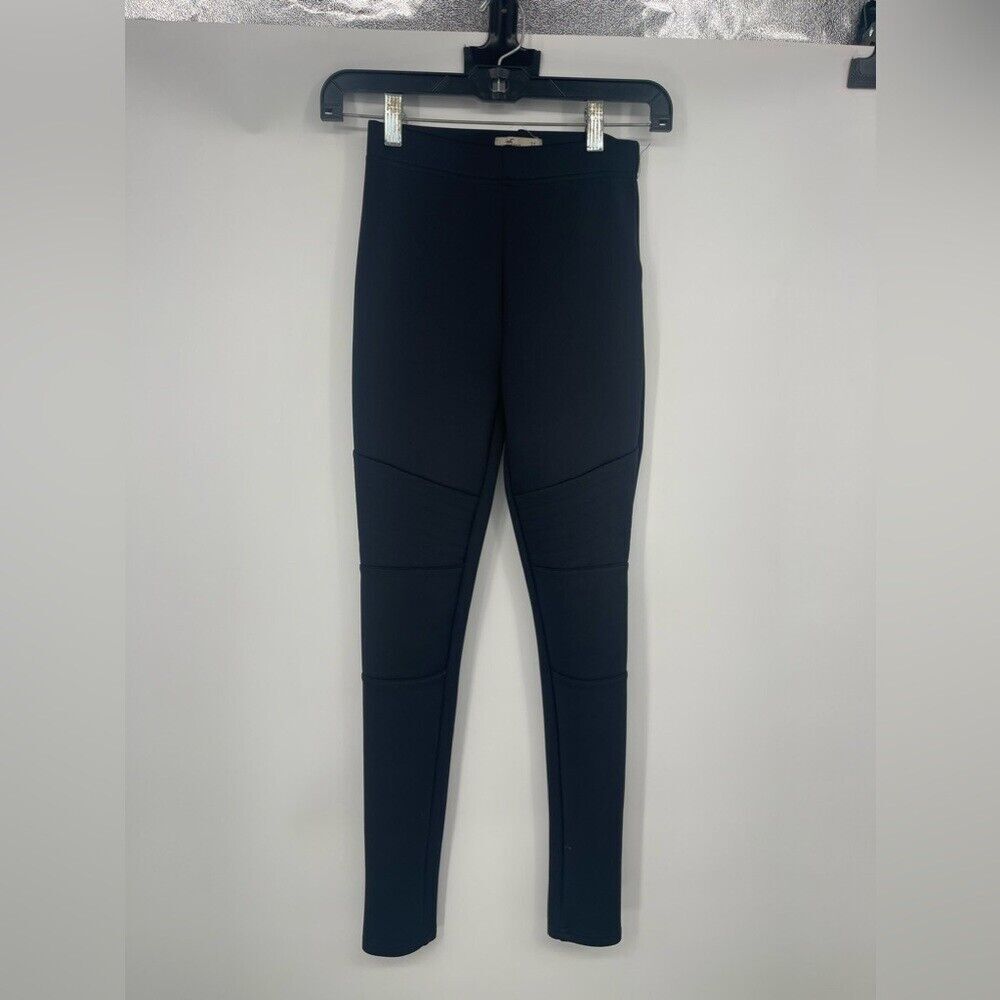 Hollister black‎ sport XS Yoga pants